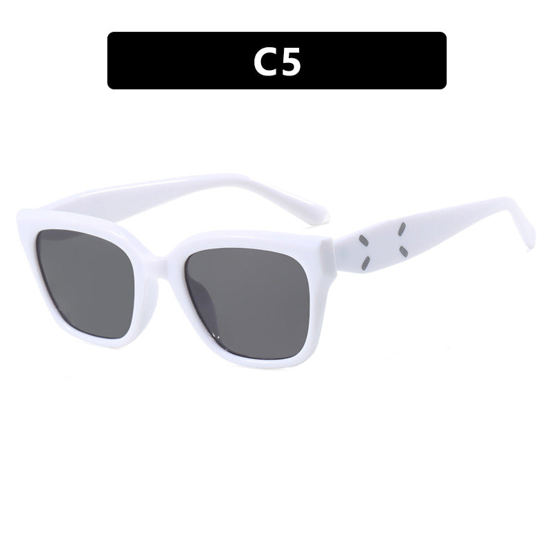 Square cat eye sunglasses for women with a high-end feel, small face, retro sunglasses, new sunglasses with UV protection