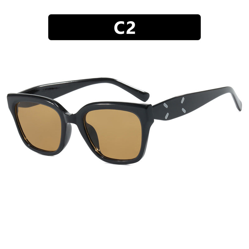 Square cat eye sunglasses for women with a high-end feel, small face, retro sunglasses, new sunglasses with UV protection