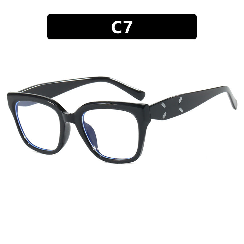 Square cat eye sunglasses for women with a high-end feel, small face, retro sunglasses, new sunglasses with UV protection