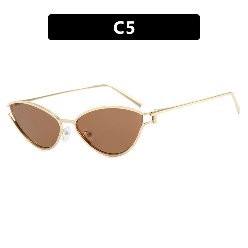 Triangle cat eye sunglasses with hollowed out high-end feel, new personalized sunglasses, trendy metal sunglasses